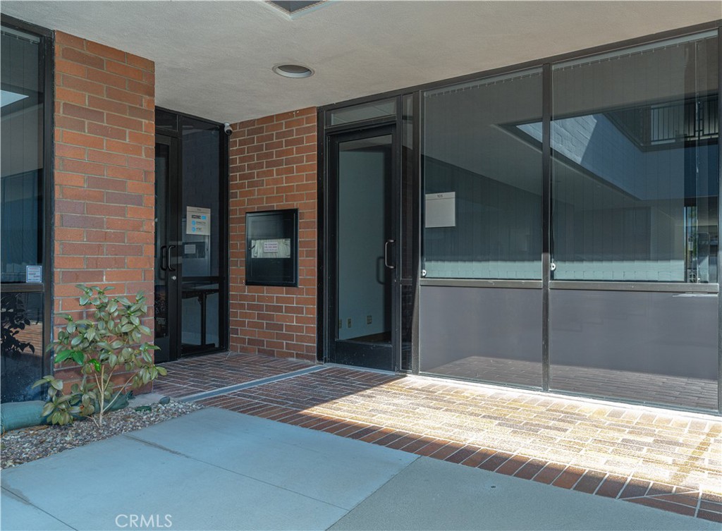 23832 Rockfield 100 & 105 Property Photo 21