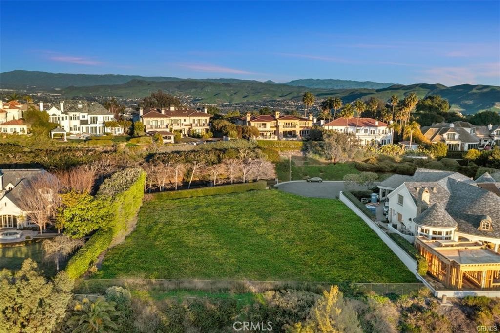 2 Point Catalina Property Photo 5