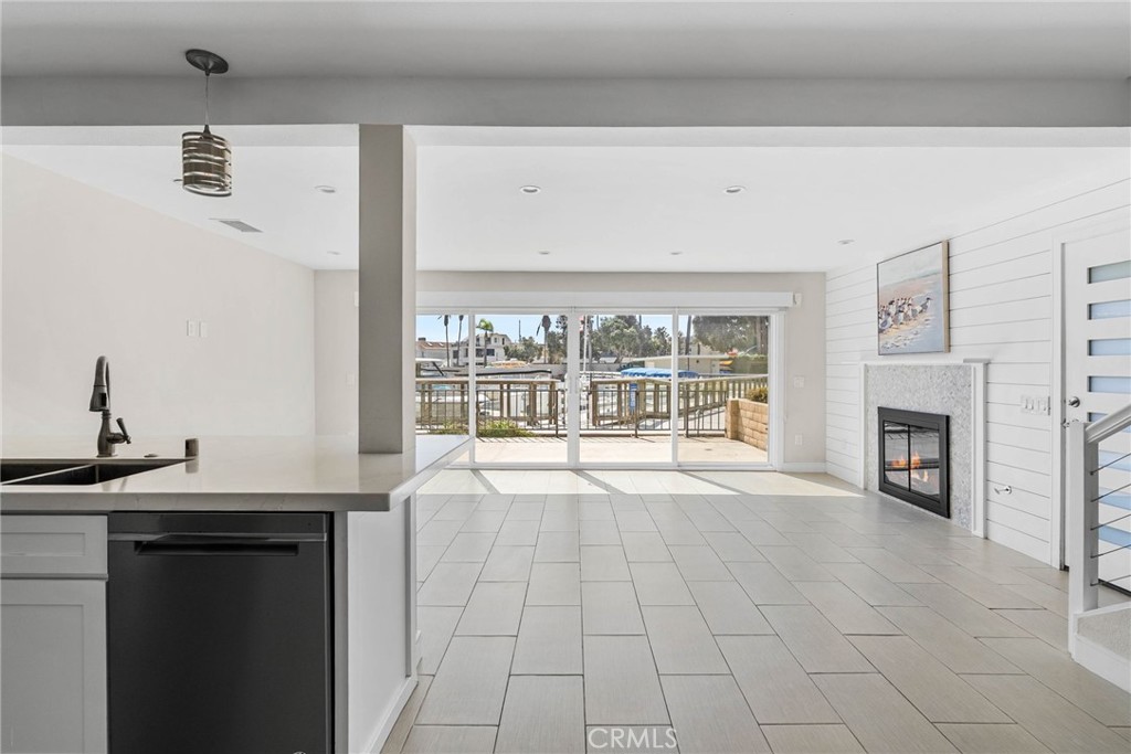 4411 W Coast Highway 6 Property Photo 16