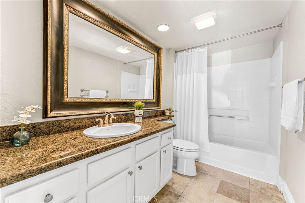 2550 San Gabriel 105 Property Photo 14