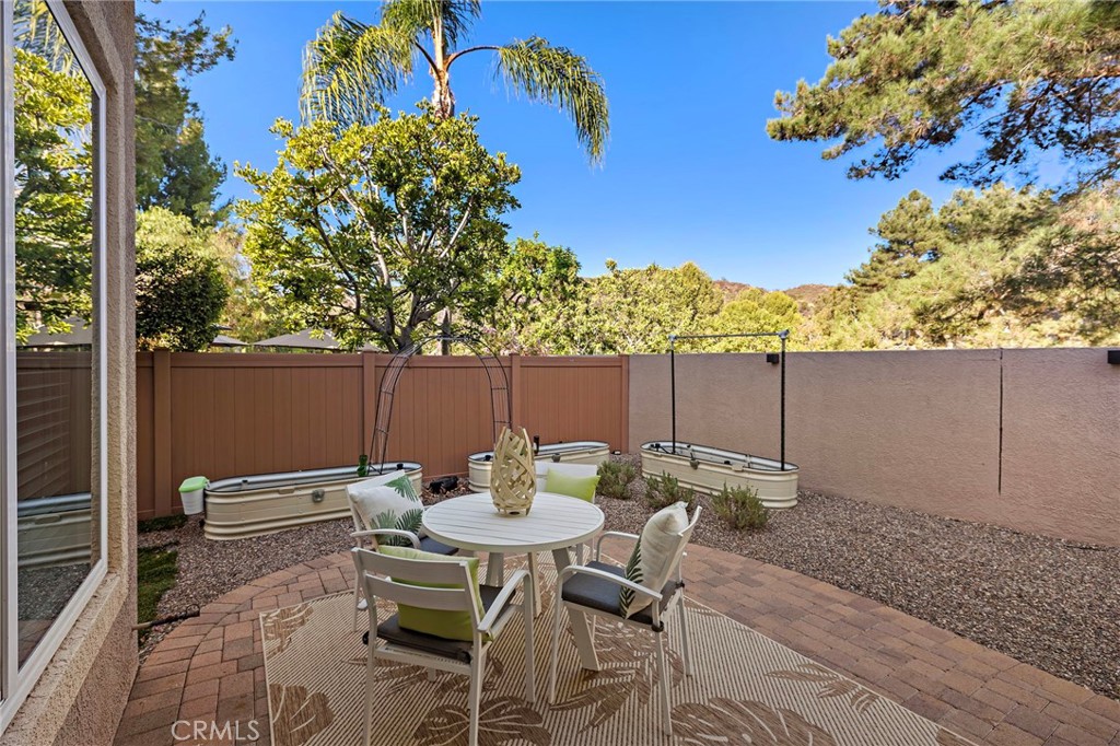 42 Paseo Viento Property Photo 15
