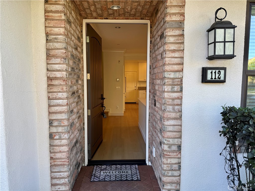 112 Crescent Moon Property Photo 2