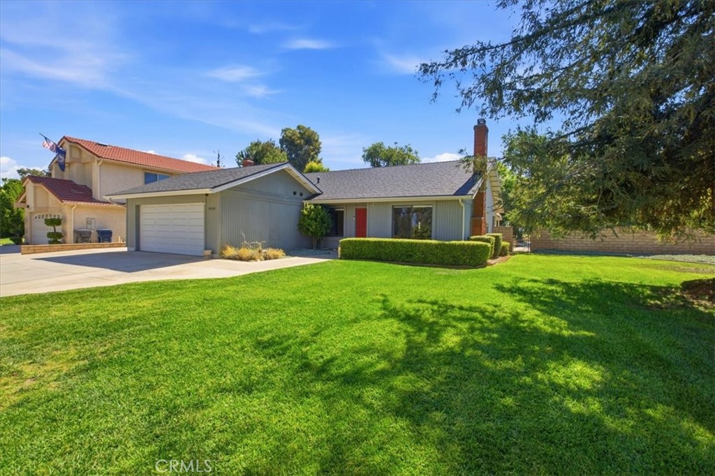 1418 Diamond Court Property Photo 3