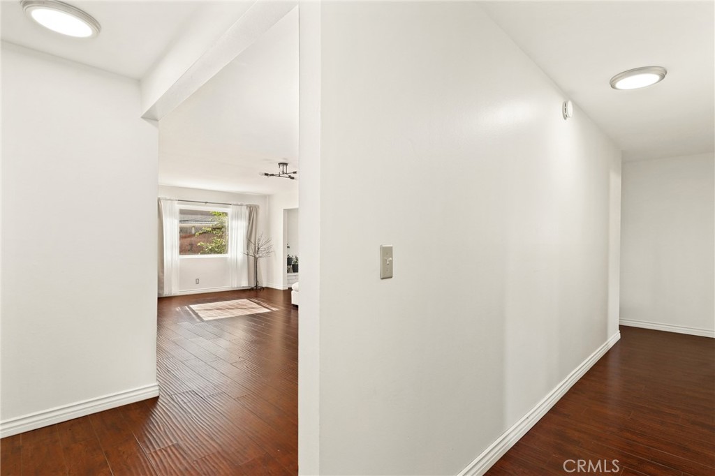 737 N Rose Street Property Photo 17