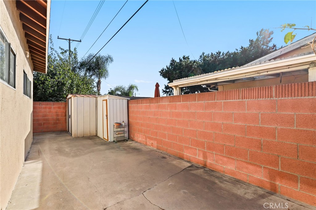 737 N Rose Street Property Photo 43