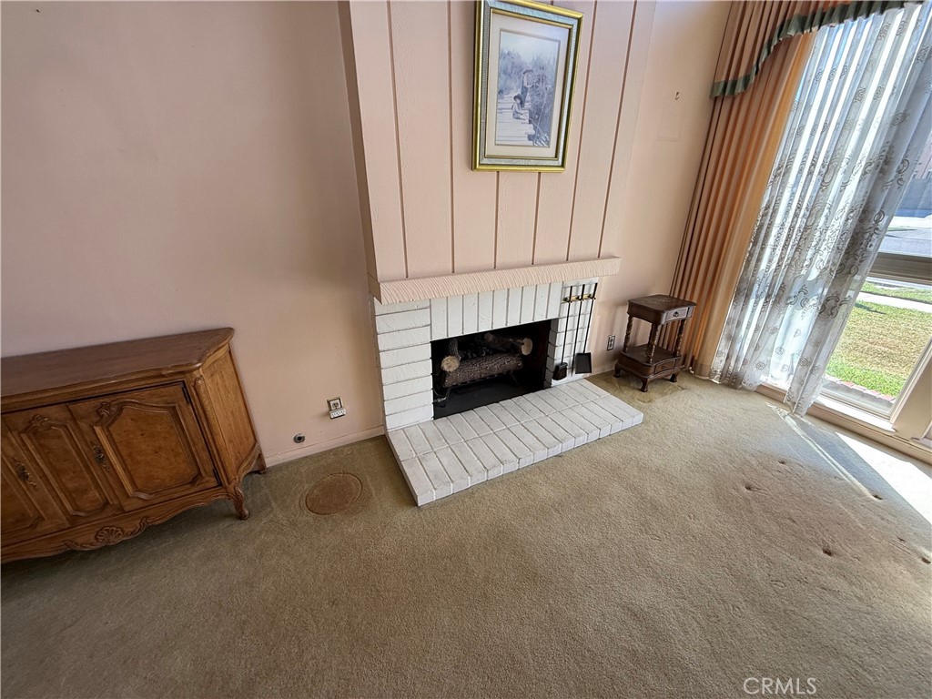 11247 Park Street Property Photo 5