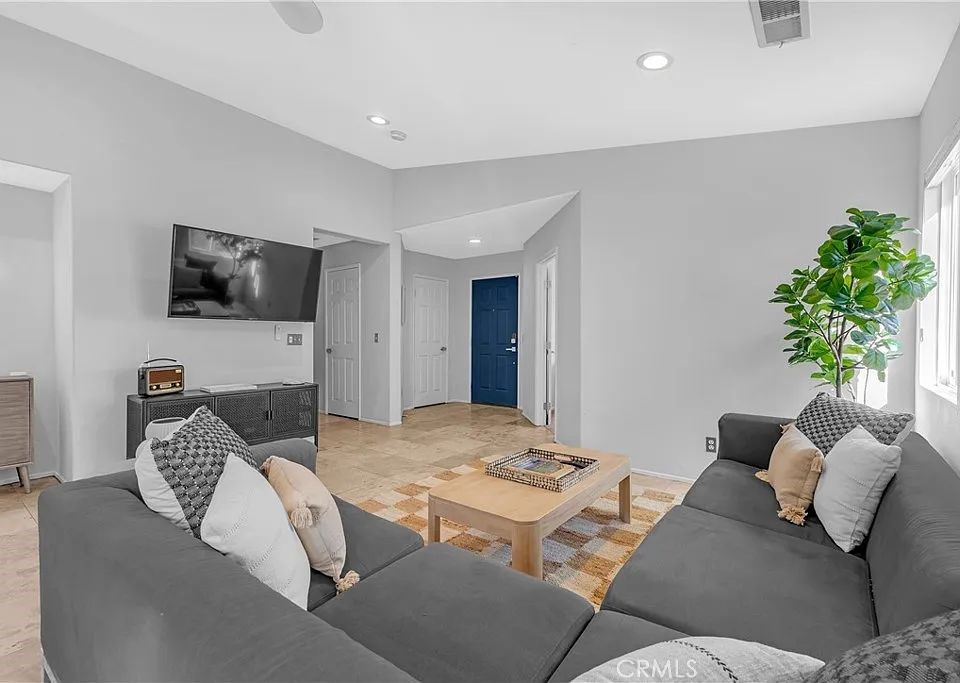 83157 Todos Santos Avenue Property Photo 33