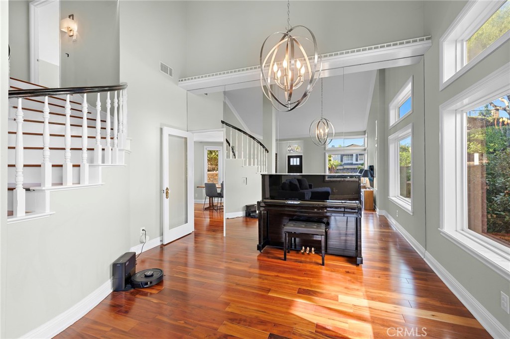 32241 Ridgeway Property Photo 7