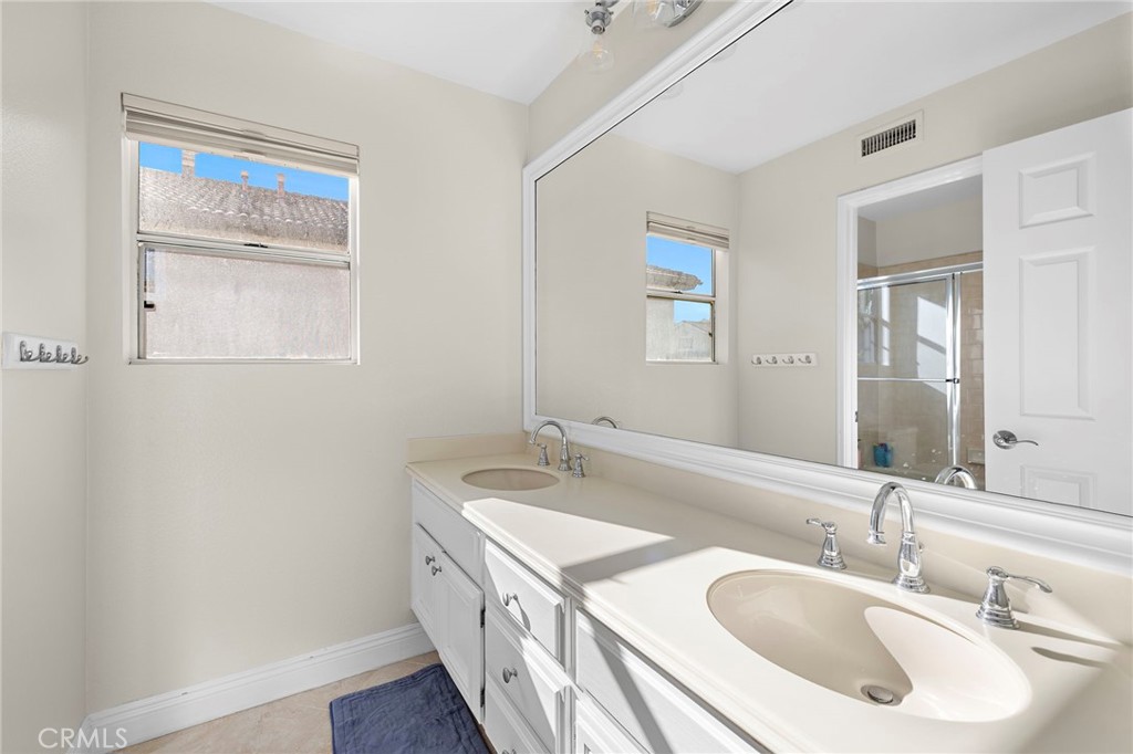 32241 Ridgeway Property Photo 16