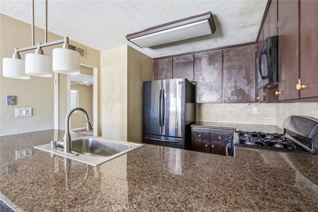 25652 Rimgate Dr 14h Property Photo 13
