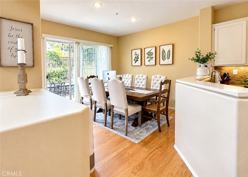 137 Islington Property Photo 4