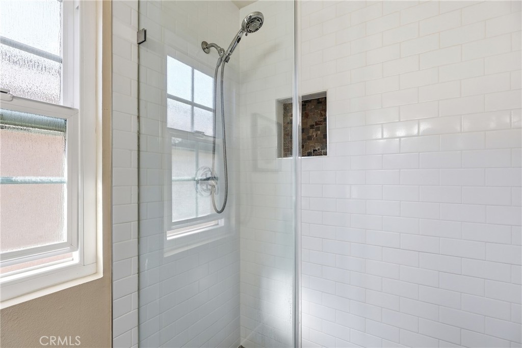2 Pebble Property Photo 20