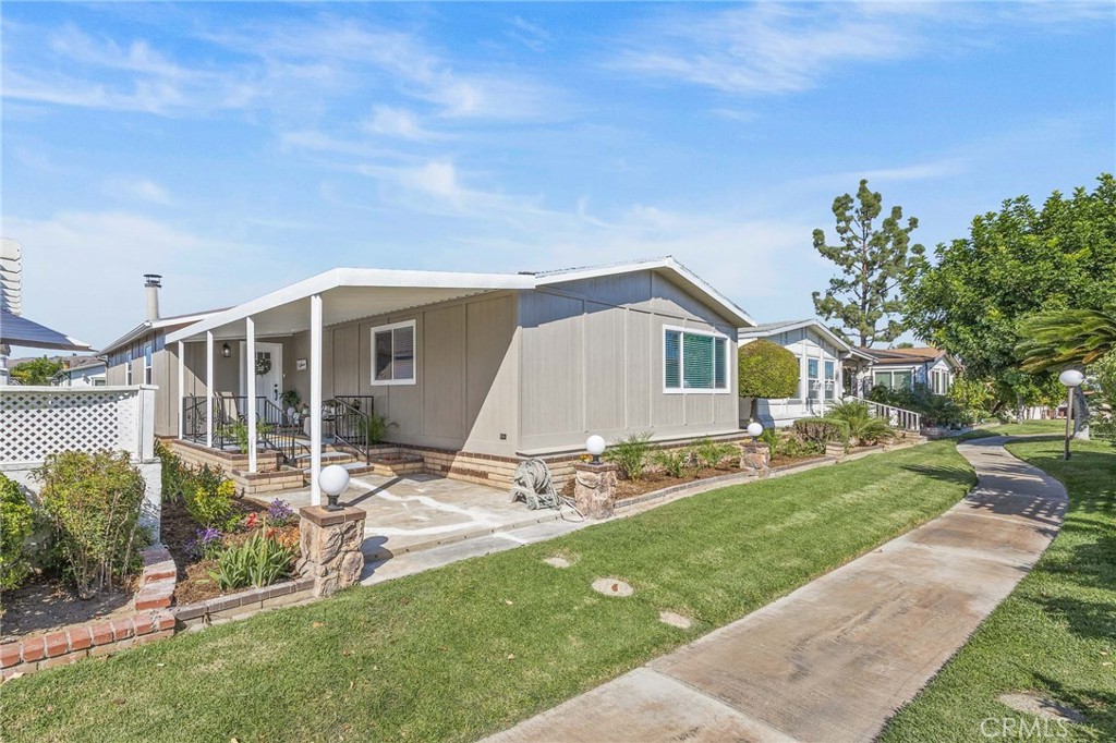 1352 Clear Lake Drive 71 Property Photo 1