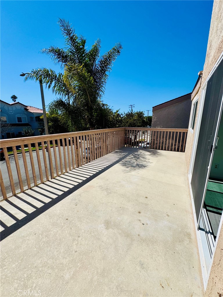 1404 California Street 4 Property Photo 11