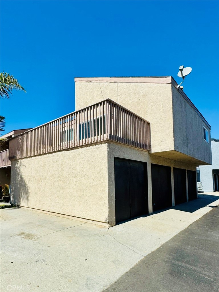 1404 California Street 4 Property Photo 13