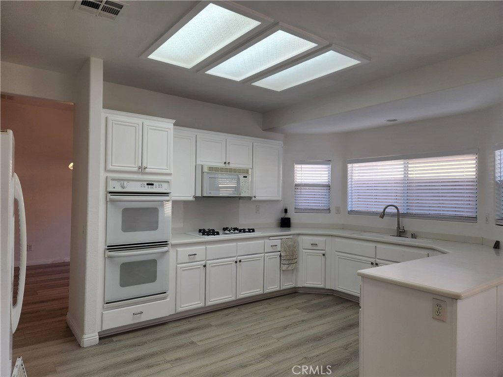 43950 Milan Court Property Photo 9