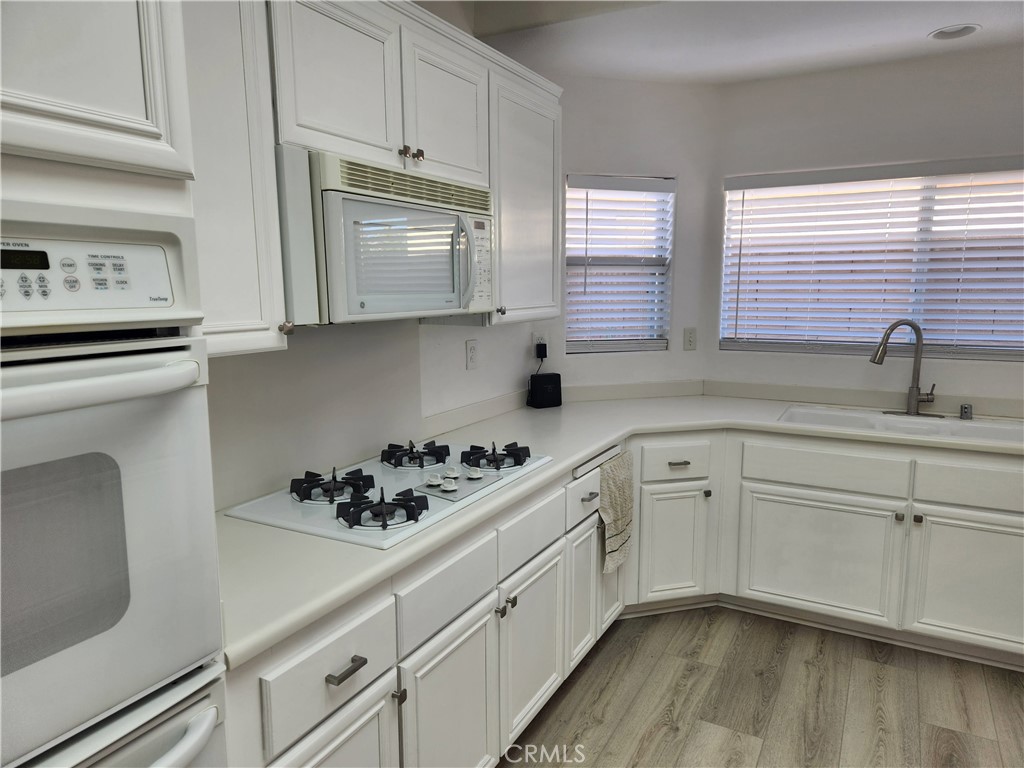 43950 Milan Court Property Photo 11