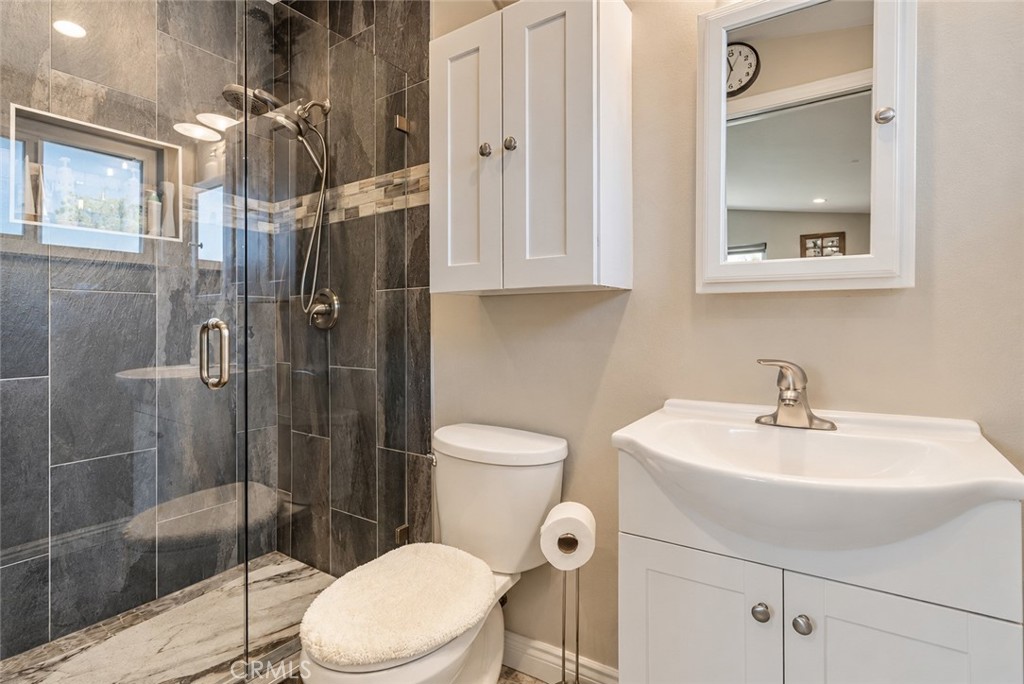 200 Wake Forest Property Photo 16