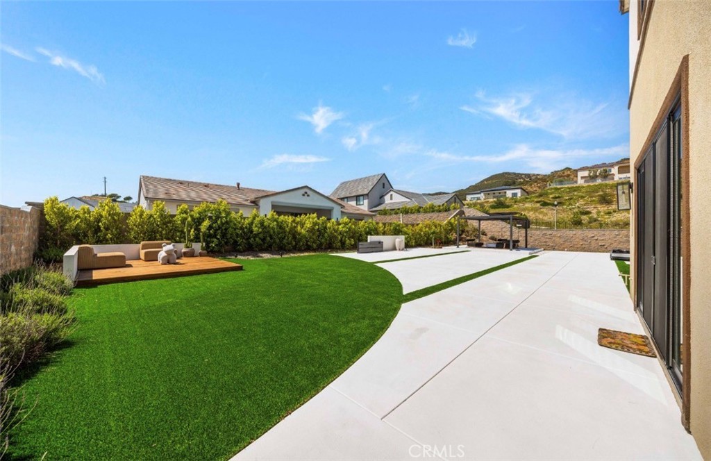 18331 Creek Property Photo 47