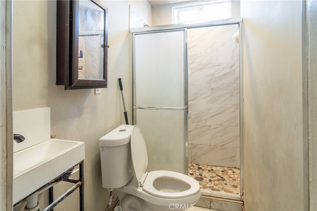 3443 Estrada Property Photo 6