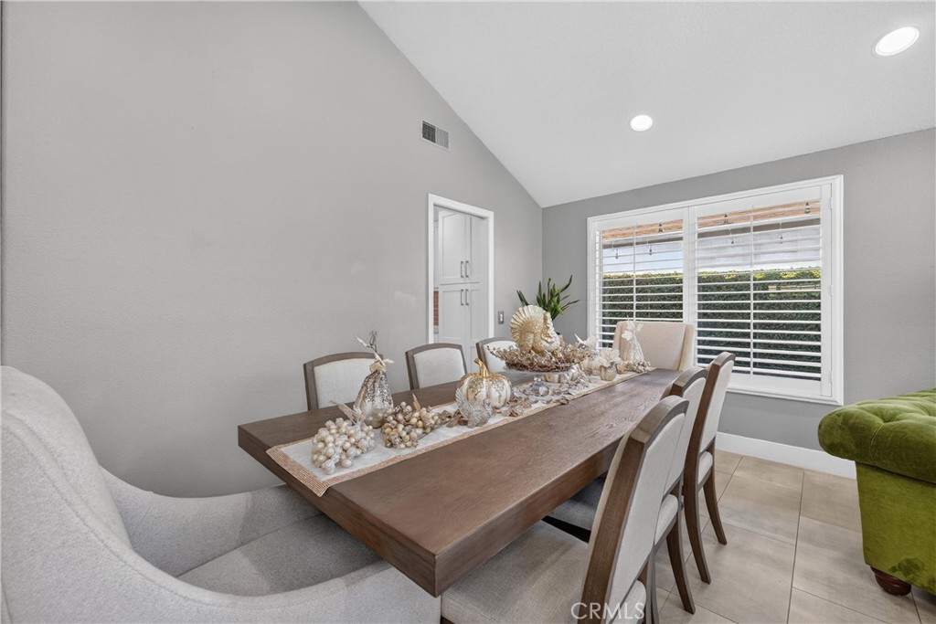 13673 Berkeley Court Property Photo 16