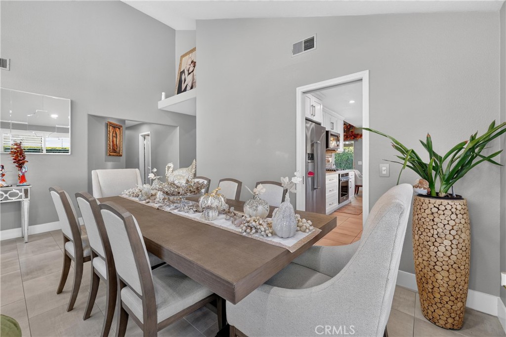 13673 Berkeley Court Property Photo 19
