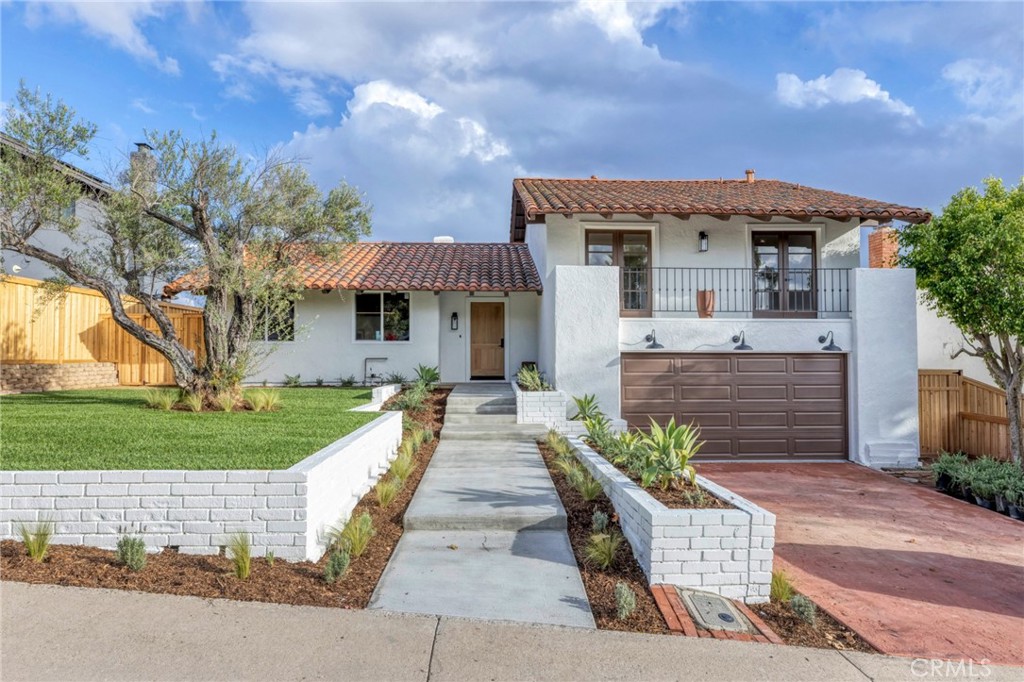 25732 Via Viento Property Photo 1