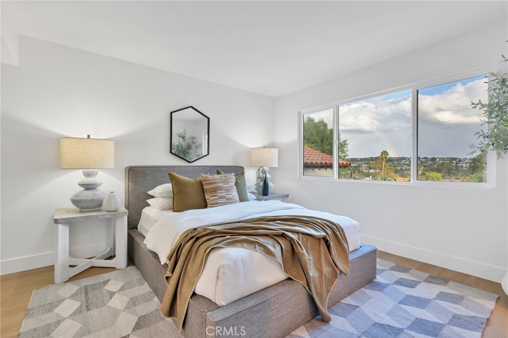 25732 Via Viento Property Photo 9