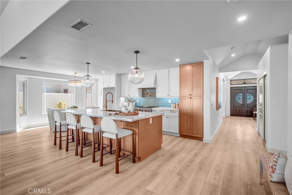 5851 Snead Property Photo 4