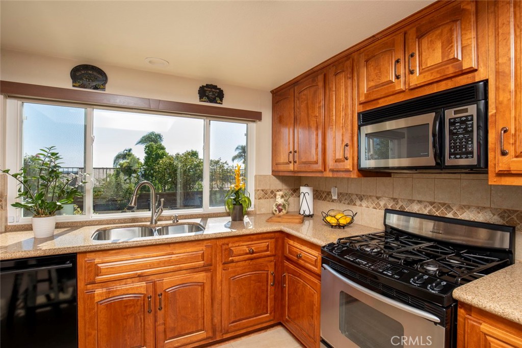28152 Amable Property Photo 14