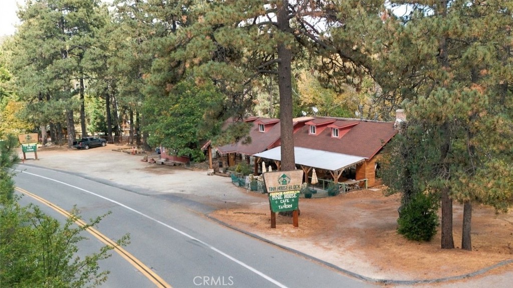 9849 Sunrise Hwy Property Photo 21