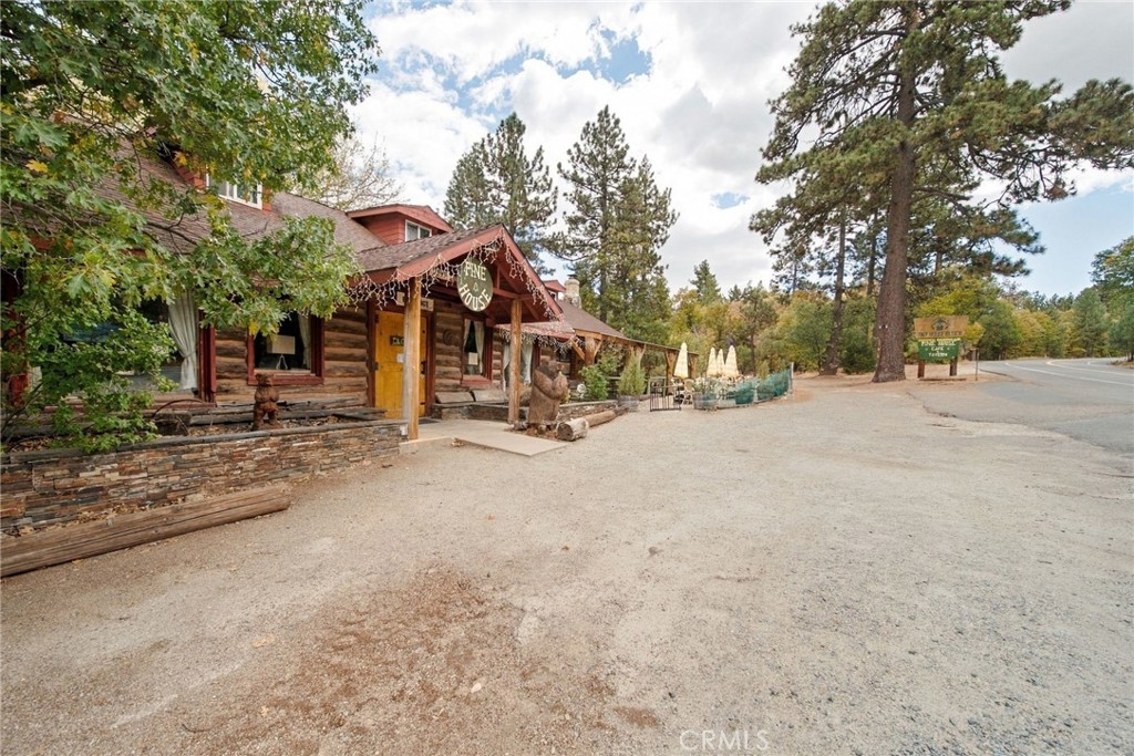 9849 Sunrise Hwy Property Photo 22