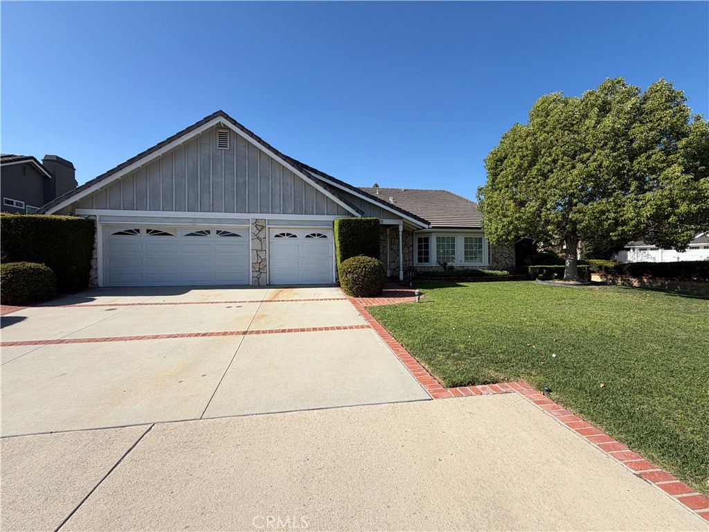 4325 Mahogany Circle Property Photo 1