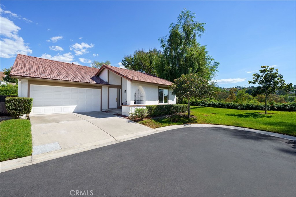 27772 Via Granados Property Photo 2