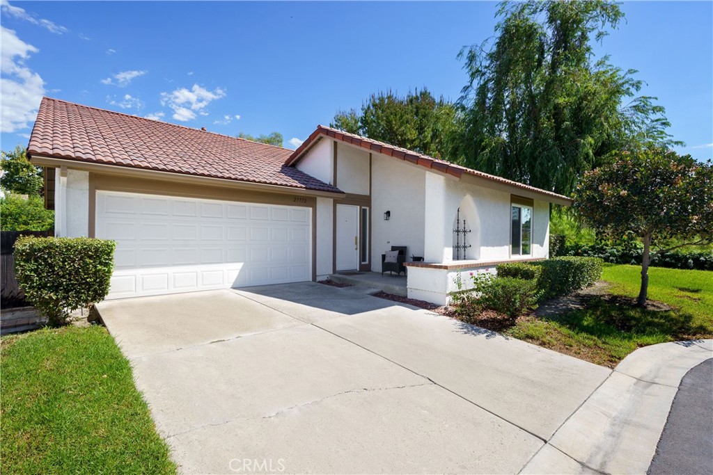 27772 Via Granados Property Photo 3