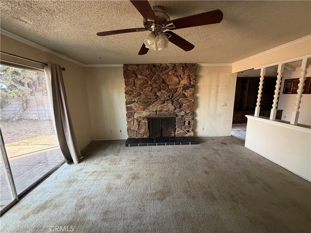 2637 N Fernside Property Photo 13