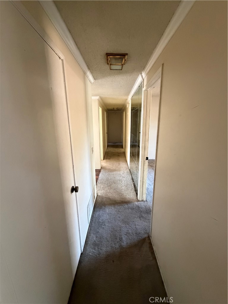 2637 N Fernside Property Photo 16