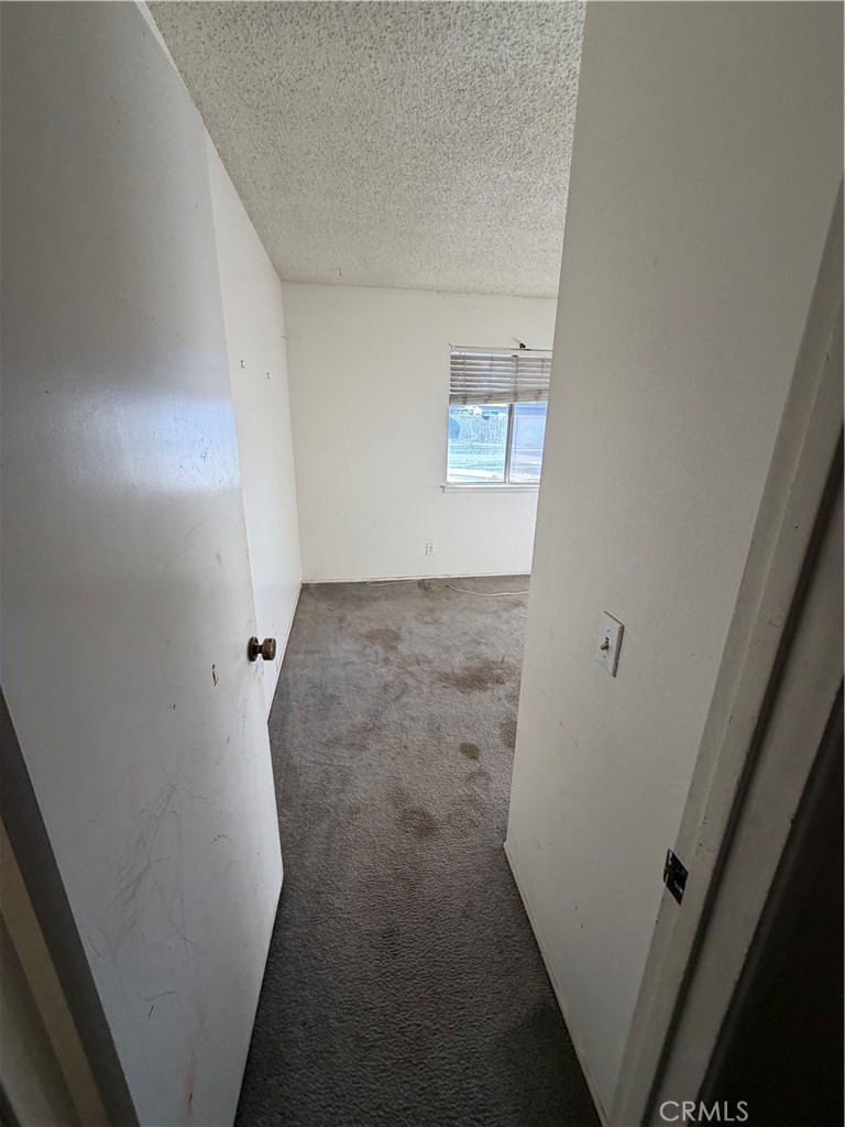 2637 N Fernside Property Photo 19
