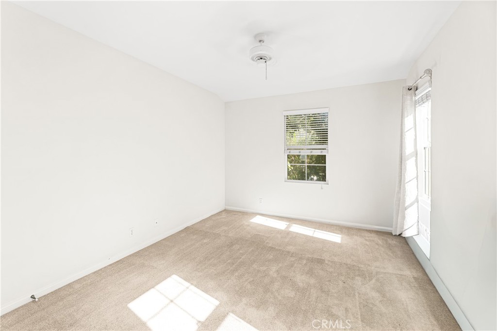 32 Perennial Property Photo 30