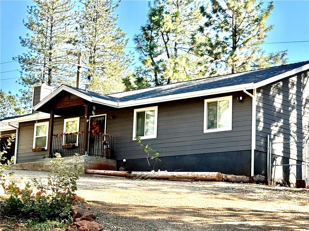 29595 State Highway 44 Property Photo 1