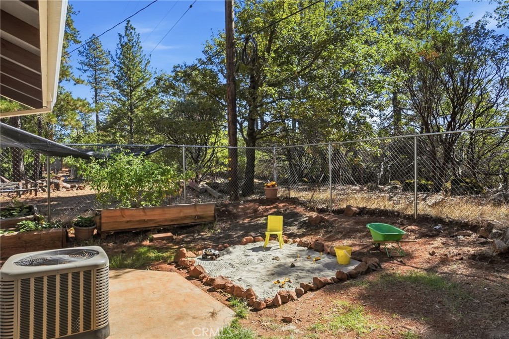 29595 State Highway 44 Property Photo 31
