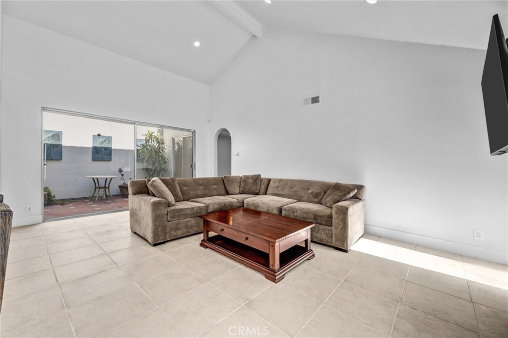 1 Tanglewood Property Photo 3