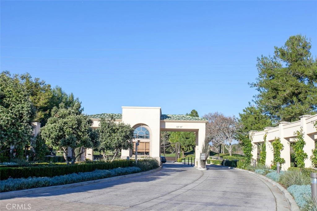 100 Plaza De Las Flores Property Photo 22