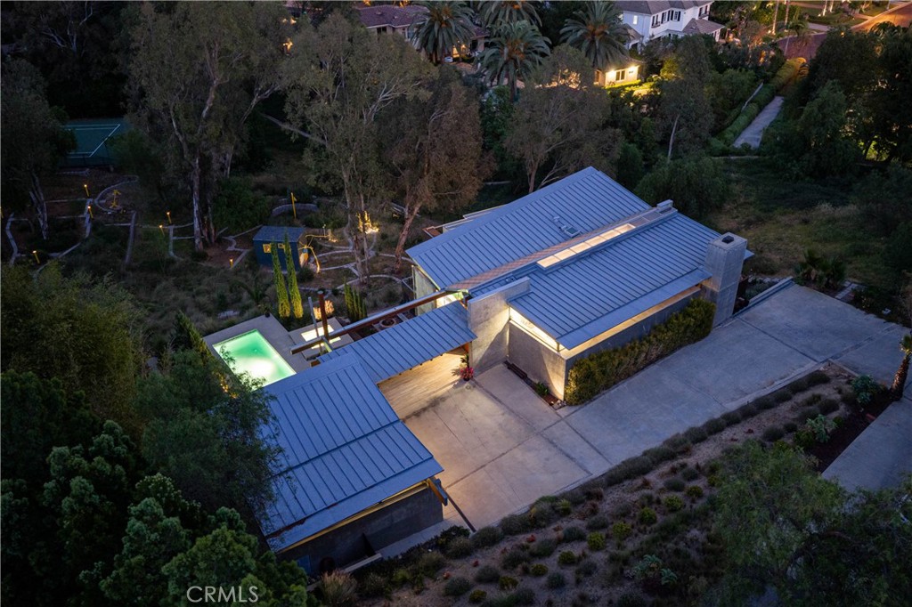 2231 Foothill Boulevard Property Photo 14