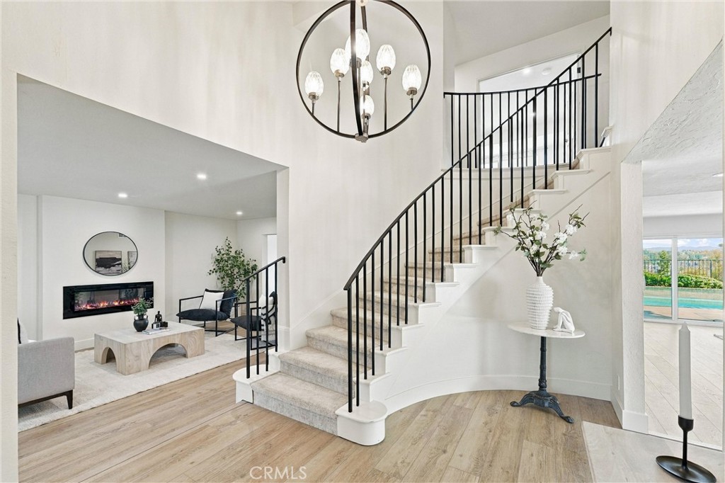 22942 Arija Property Photo 3