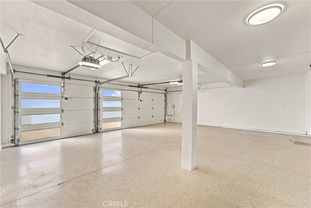 22942 Arija Property Photo 36