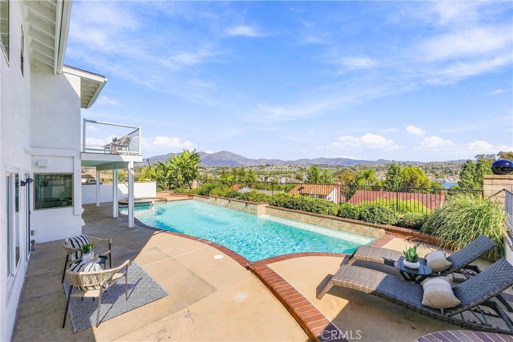 22942 Arija Property Photo 47