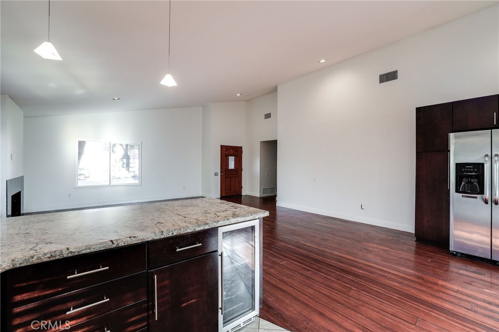20061 N New Britain Property Photo 7