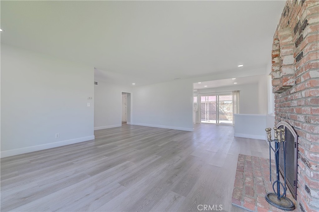 11883 Mayflower Court Property Photo 3
