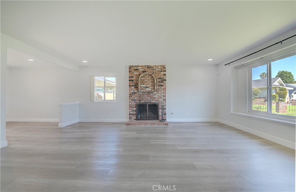 11883 Mayflower Court Property Photo 6